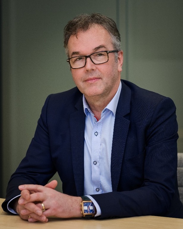 Martin Steele